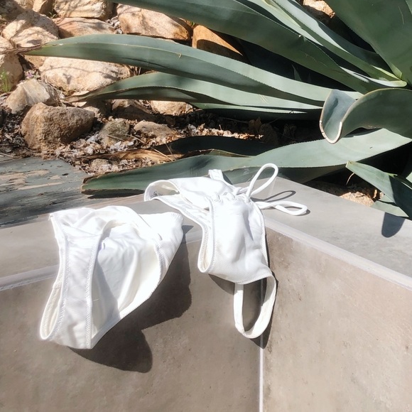 Staud x Solid & Striped Ribbed Bikini - Picture 6 of 9